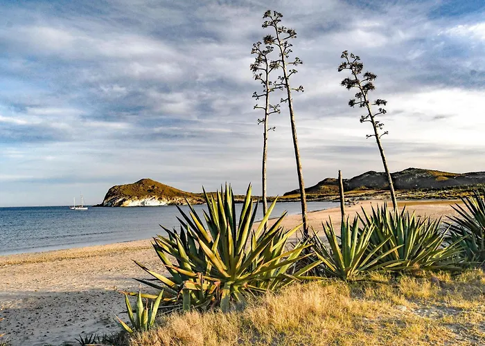 Carboneras, Maravillate De Su Paraiso Natural